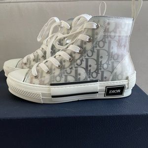 Christian Dior Sneakers